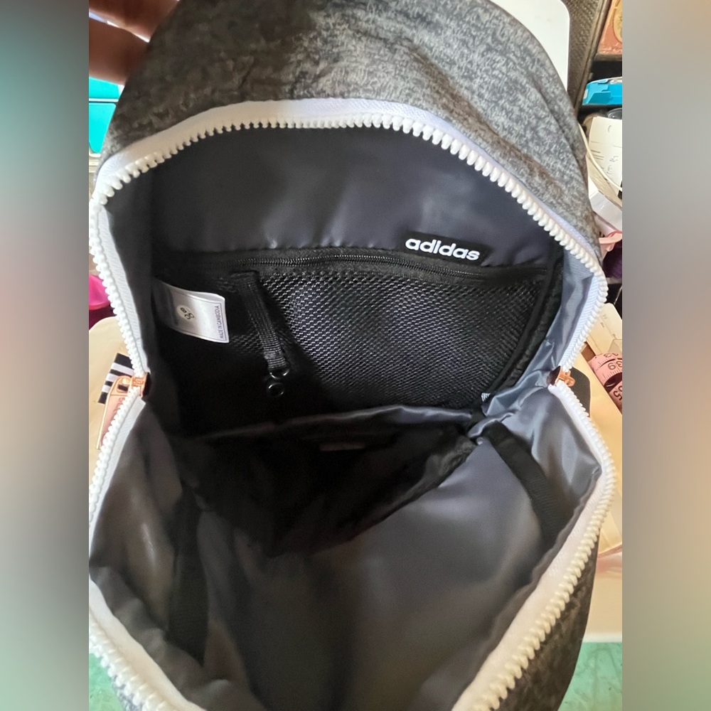 Adidas Small Backpack - Picture 6 of 8